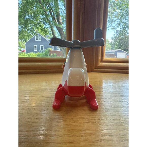 Vintage Fisher Price Little People Helicopter & Pilot Figure Set - Picture 3 of 7